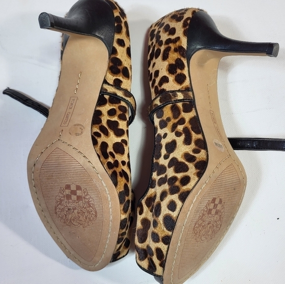 Vince Camuto Animal Print Heels - Picture 3 of 6